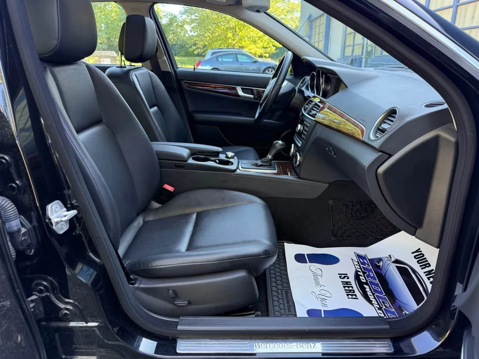2013 Mercedes-Benz W204 C-Class - Image 11 of 20