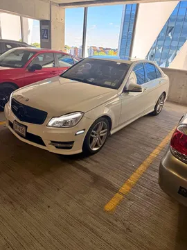 2013 Mercedes-Benz C-Class C 300 4MATIC Luxury Sedan 4D