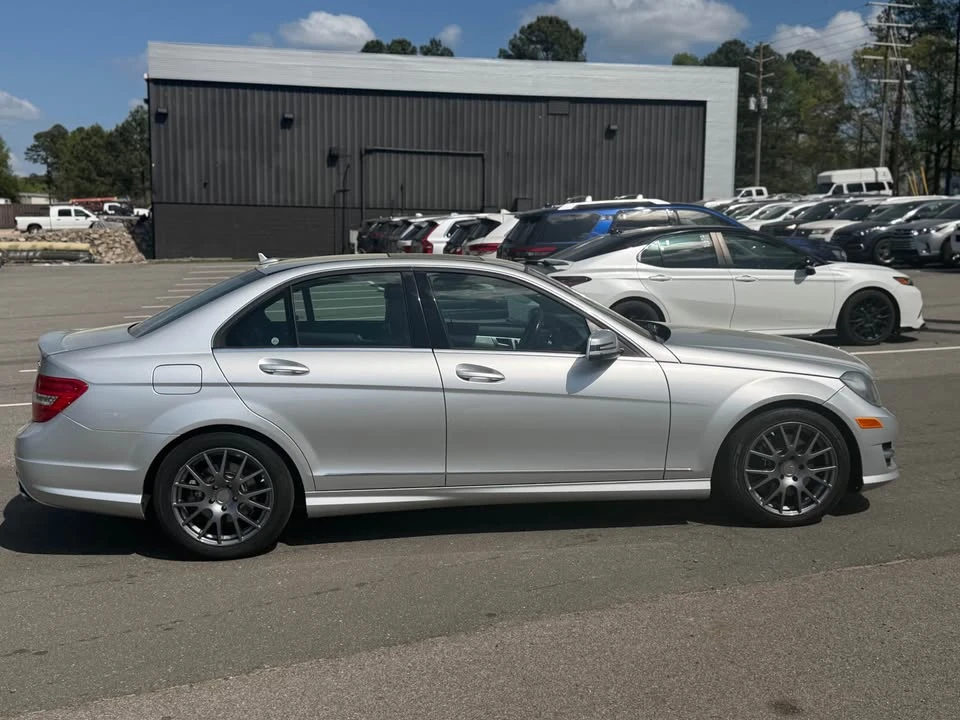 2013 Mercedes-Benz W204 C-Class - Image 7 of 18