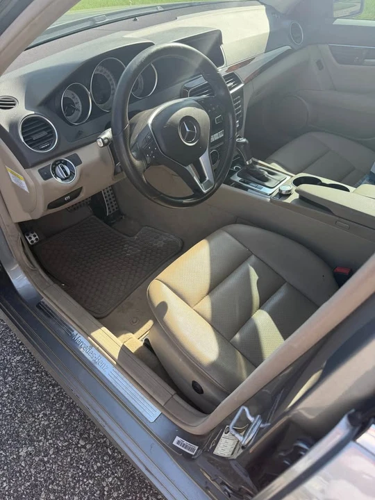 2013 Mercedes-Benz W204 C-Class - Image 6 of 10