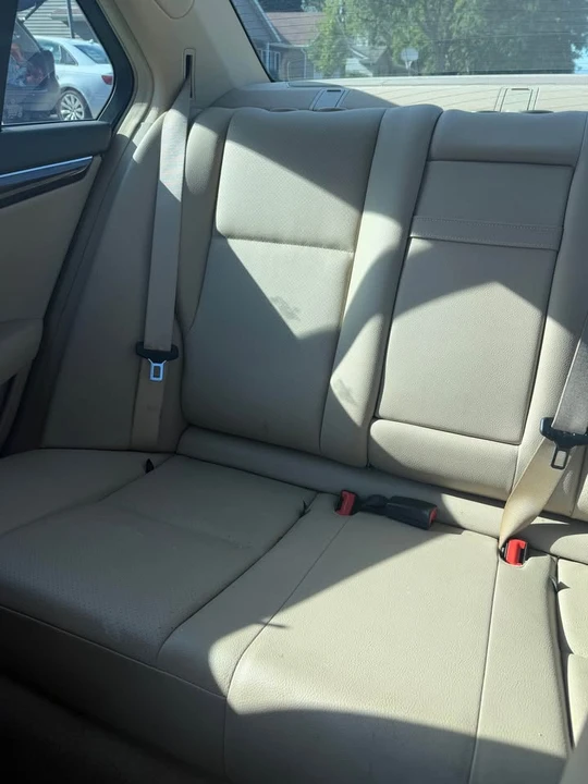 2013 Mercedes-Benz W204 C-Class - Image 9 of 10