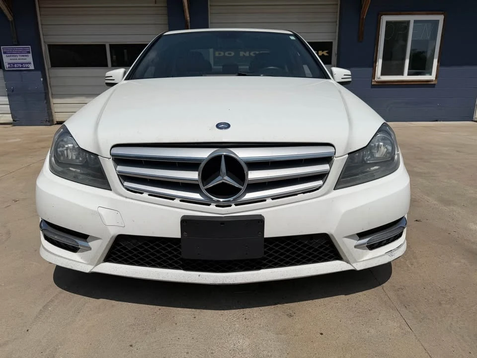 2013 Mercedes-Benz W204 C-Class - Image 3 of 11