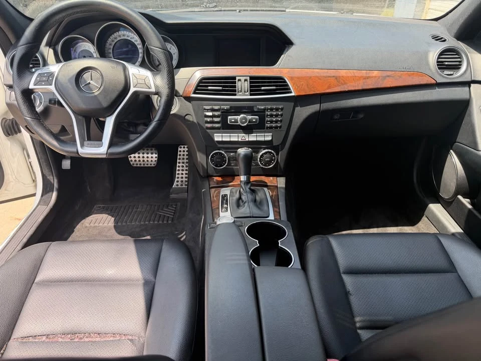 2013 Mercedes-Benz W204 C-Class - Image 9 of 11
