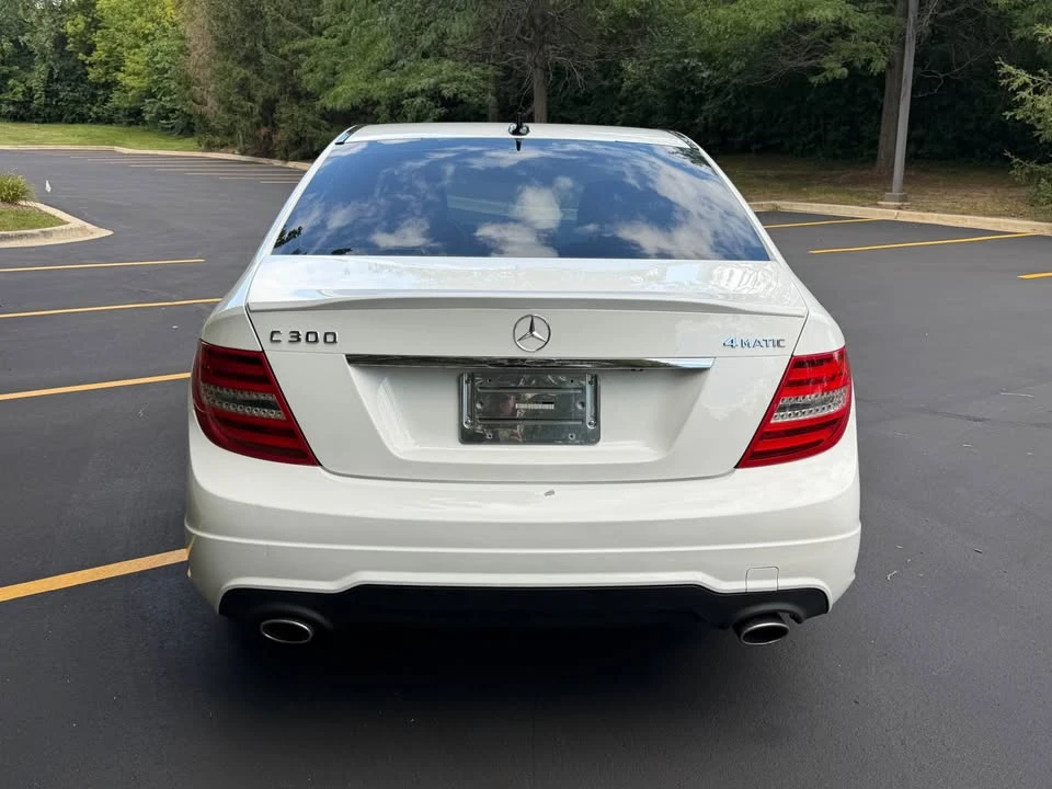 2013 Mercedes-Benz W204 C-Class - Image 7 of 16