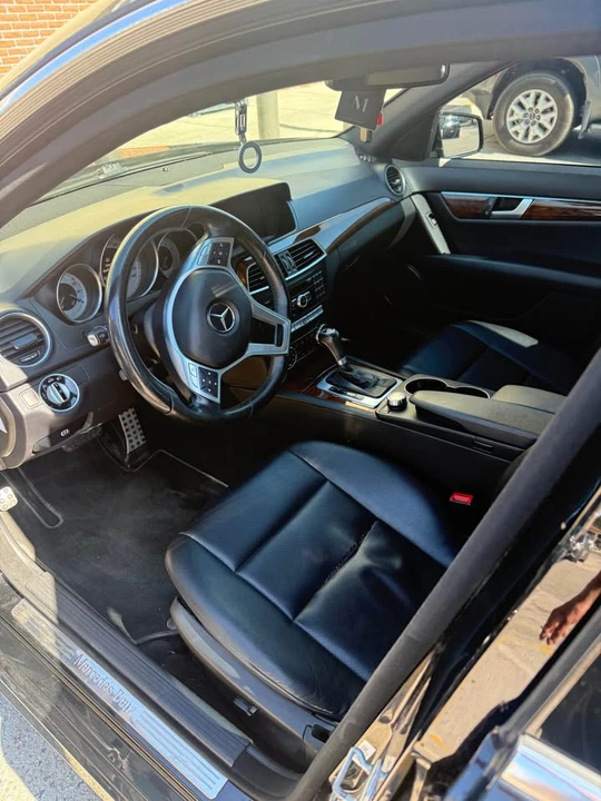 2013 Mercedes-Benz W204 C-Class - Image 5 of 7