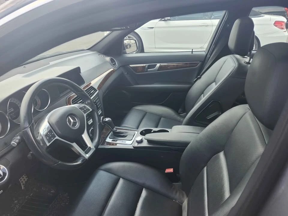 2013 Mercedes-Benz W204 C-Class - Image 4 of 9