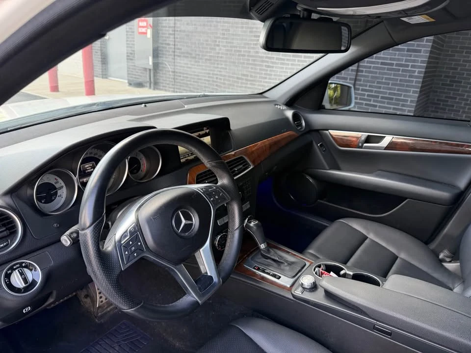 2013 Mercedes-Benz W204 C-Class - Image 6 of 20