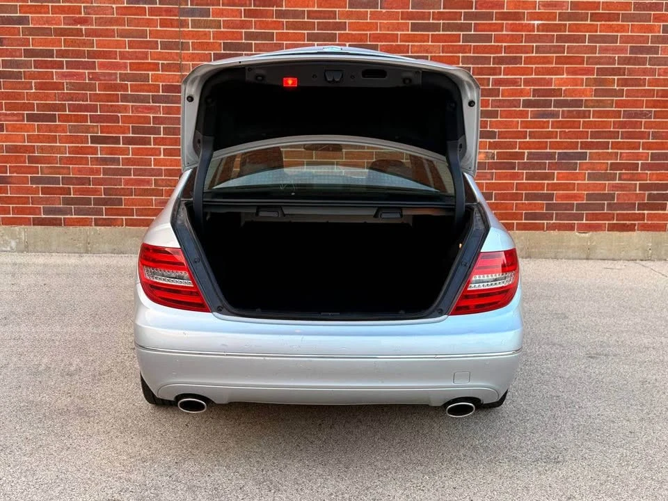 2013 Mercedes-Benz W204 C-Class - Image 8 of 16