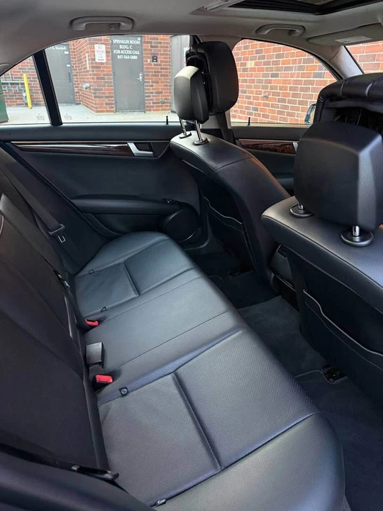 2013 Mercedes-Benz W204 C-Class - Image 13 of 16