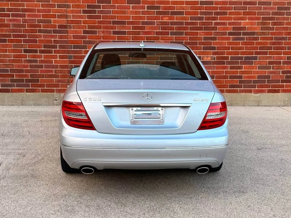 2013 Mercedes-Benz W204 C-Class - Image 7 of 16