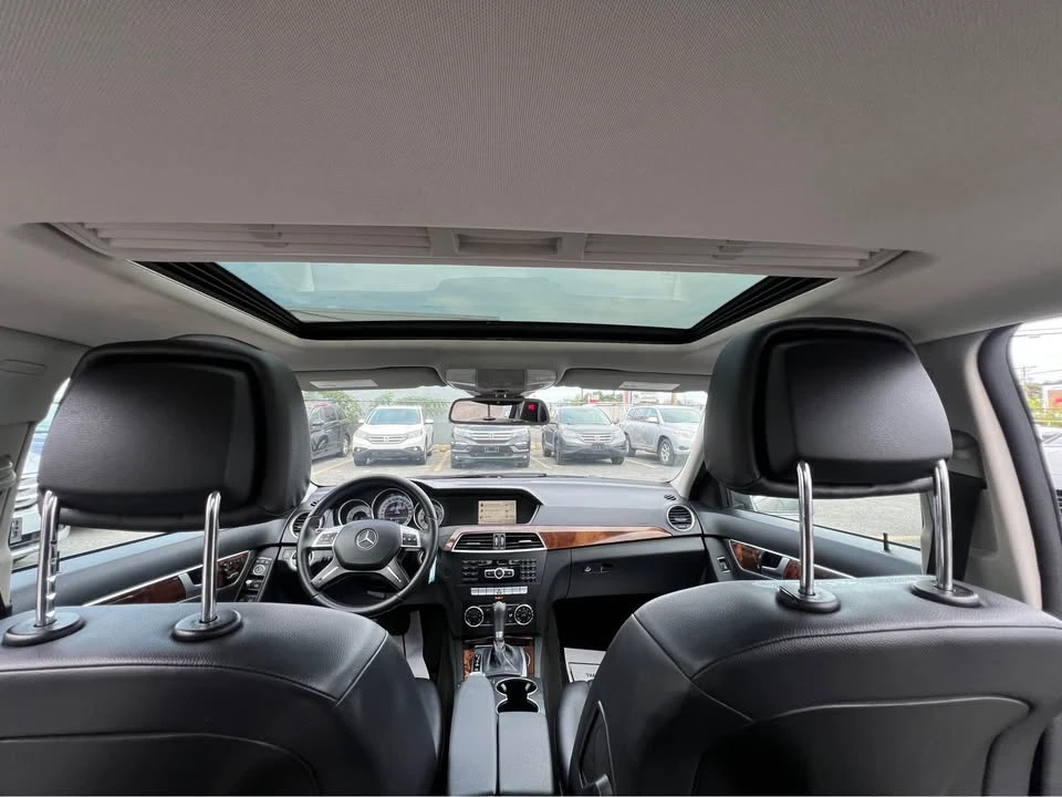 2013 Mercedes-Benz W204 C-Class - Image 12 of 20