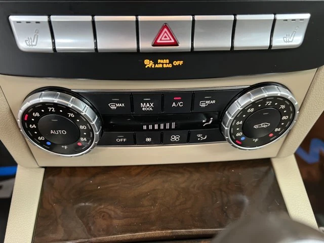 2013 Mercedes-Benz W204 C-Class - Image 18 of 20
