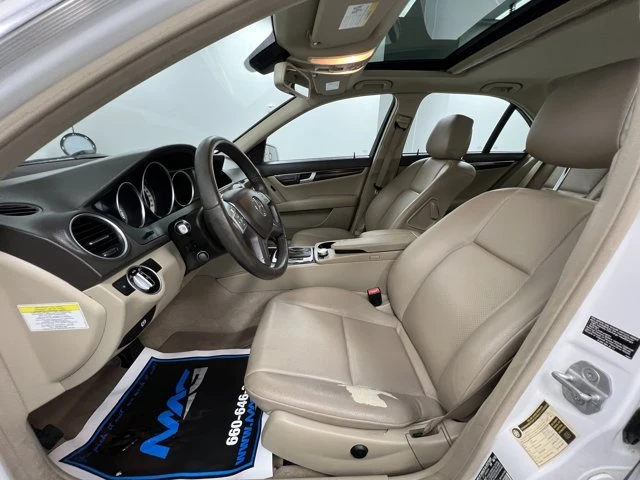 2013 Mercedes-Benz W204 C-Class - Image 11 of 20