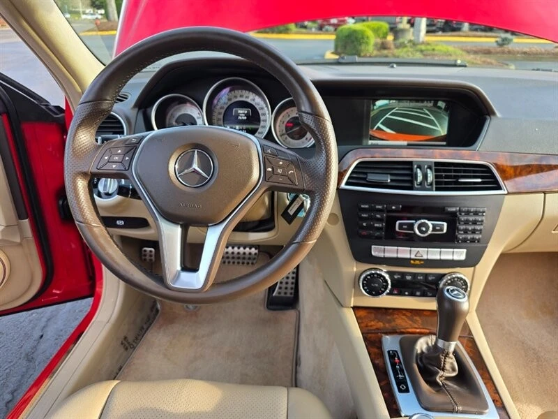 2013 Mercedes-Benz W204 C-Class - Image 18 of 21