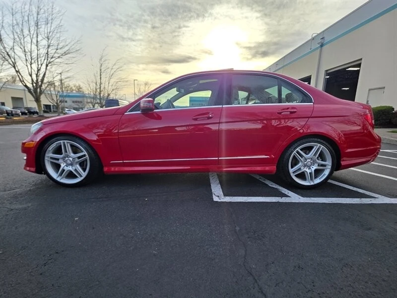 2013 Mercedes-Benz W204 C-Class - Image 4 of 21