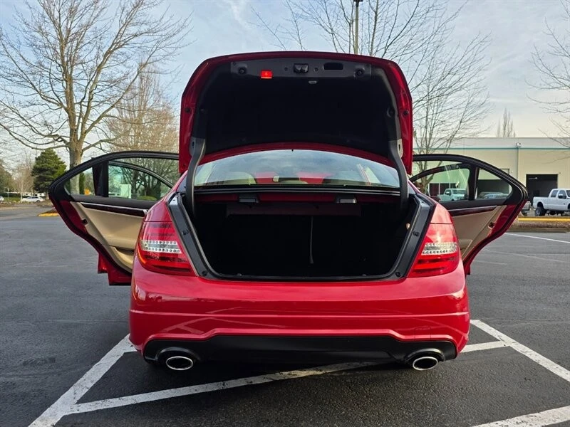 2013 Mercedes-Benz W204 C-Class - Image 21 of 21