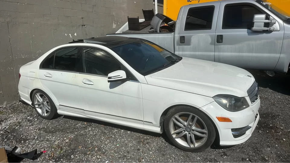 2013 Mercedes-Benz W204 C-Class - Image 2 of 13
