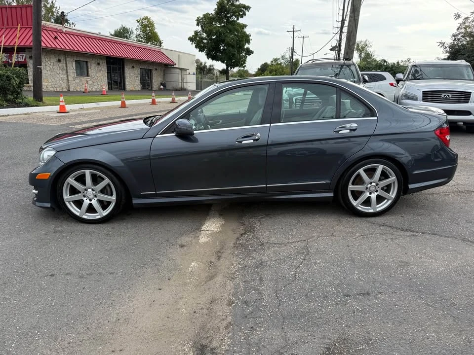 2013 Mercedes-Benz W204 C-Class - Image 5 of 20