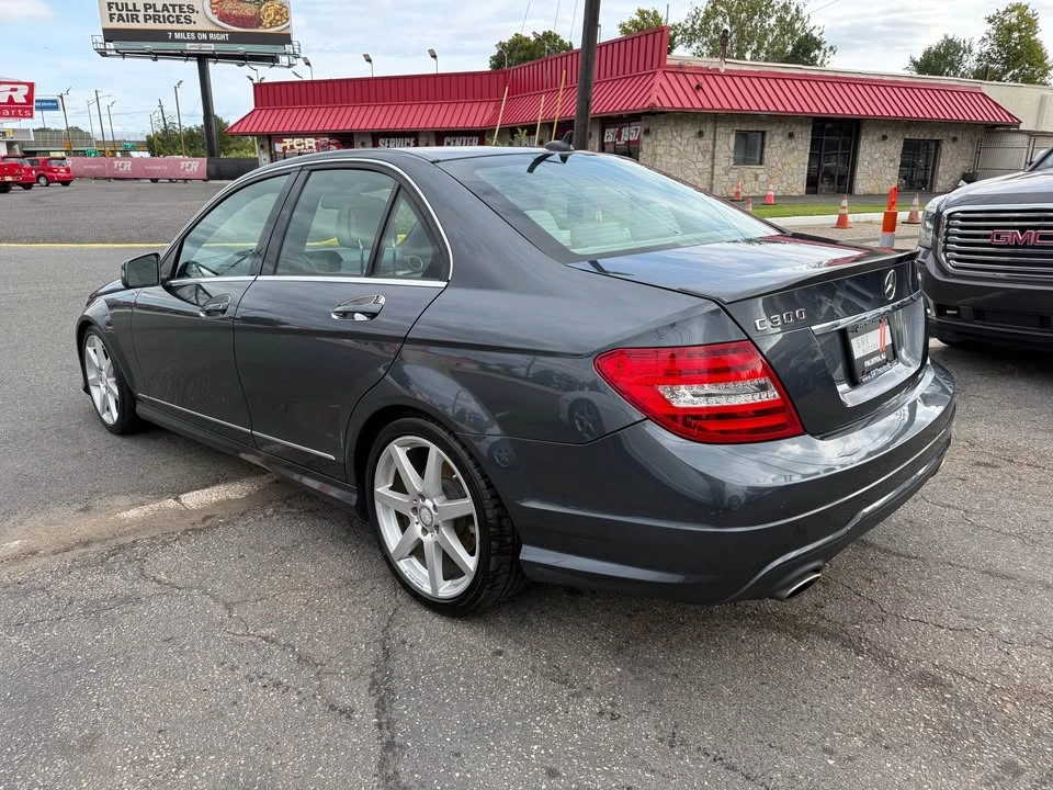 2013 Mercedes-Benz W204 C-Class - Image 6 of 20