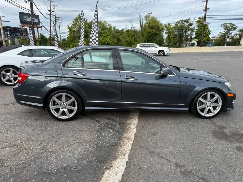 2013 Mercedes-Benz W204 C-Class - Image 4 of 20