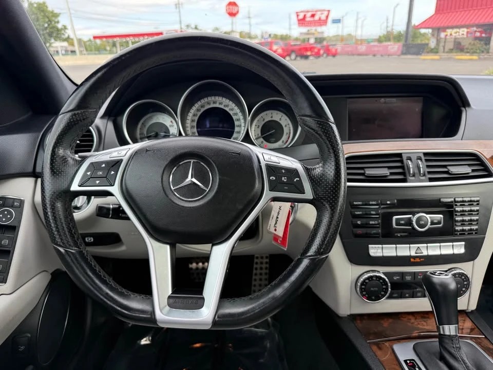 2013 Mercedes-Benz W204 C-Class - Image 15 of 20