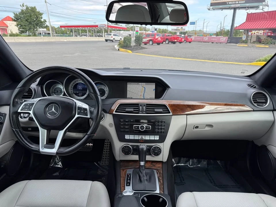 2013 Mercedes-Benz W204 C-Class - Image 14 of 20