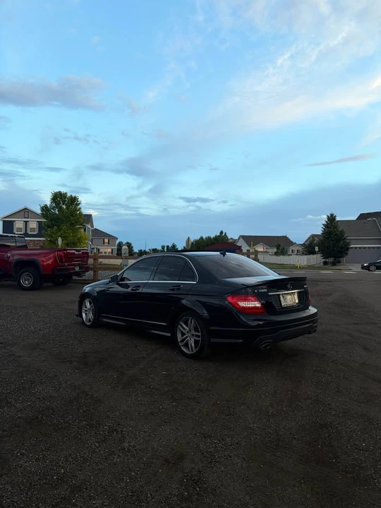 2013 Mercedes-Benz W204 C-Class - Image 2 of 2