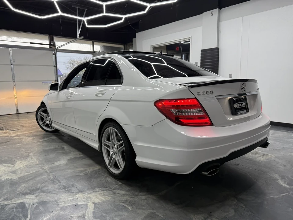 2013 Mercedes-Benz W204 C-Class - Image 3 of 21