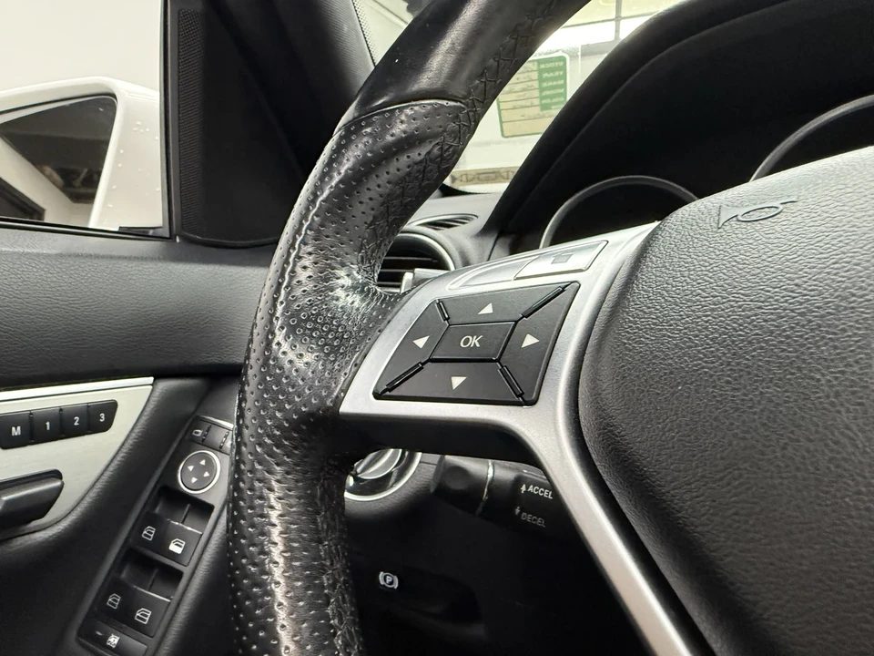 2013 Mercedes-Benz W204 C-Class - Image 19 of 21