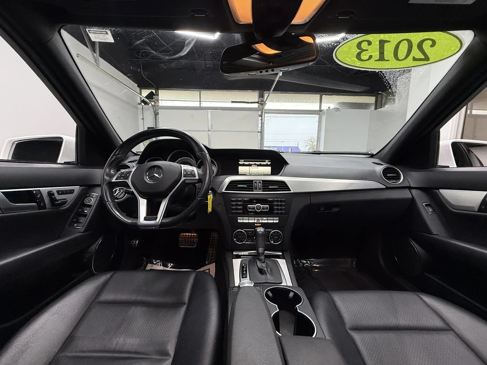 2013 Mercedes-Benz W204 C-Class - Image 16 of 21