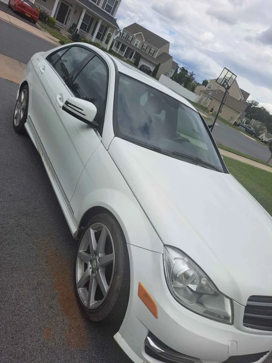 2013 Mercedes-Benz W204 C-Class - Image 9 of 9