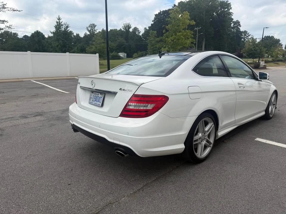 2013 Mercedes-Benz W204 C-Class - Image 5 of 16