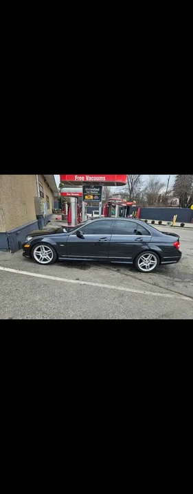 2013 Mercedes-Benz W204 C-Class - Image 3 of 3