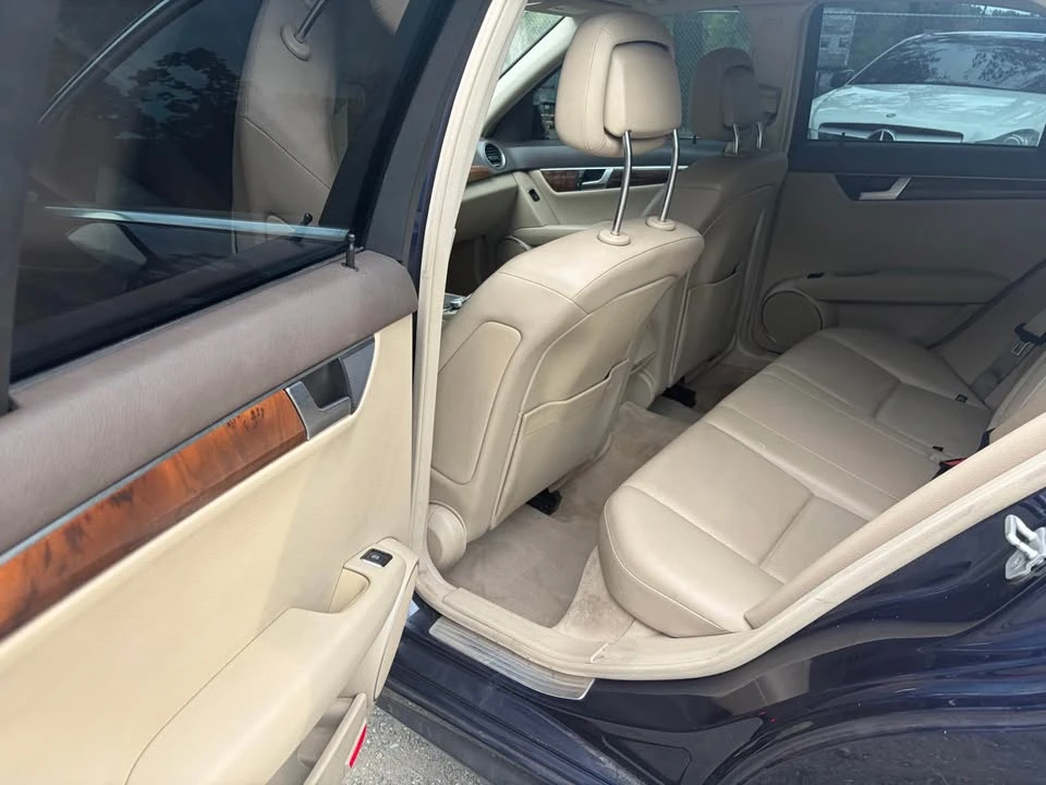 2013 Mercedes-Benz W204 C-Class - Image 6 of 13
