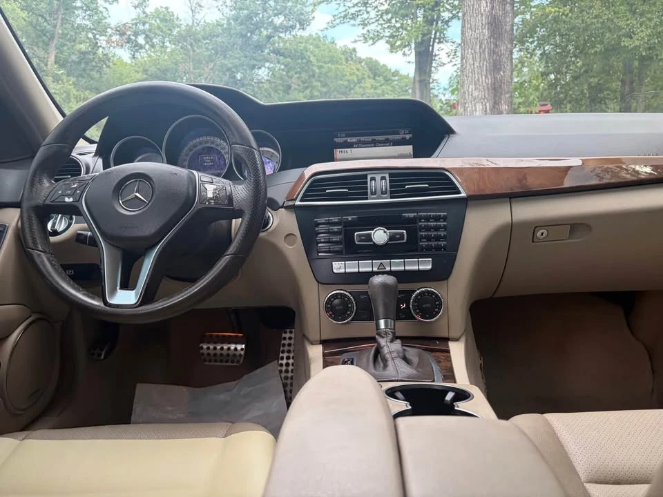 2013 Mercedes-Benz W204 C-Class - Image 8 of 13