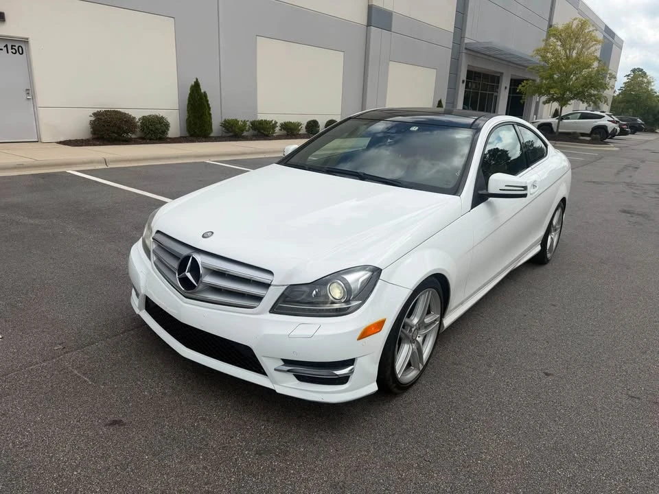 2013 Mercedes-Benz W204 C-Class - Image 3 of 18