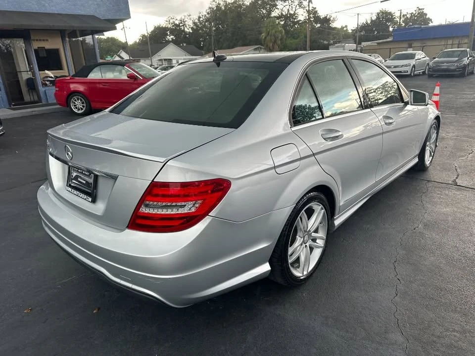 2013 Mercedes-Benz W204 C-Class - Image 6 of 10