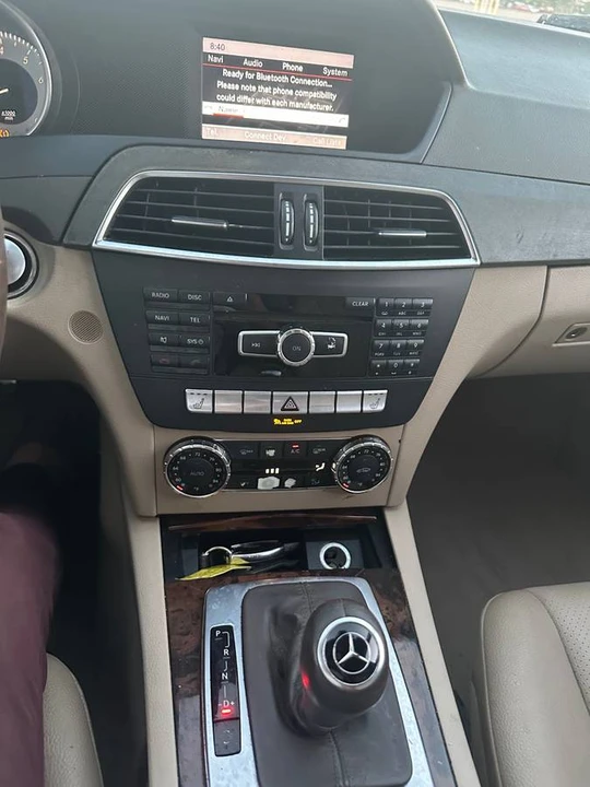 2013 Mercedes-Benz W204 C-Class - Image 17 of 19
