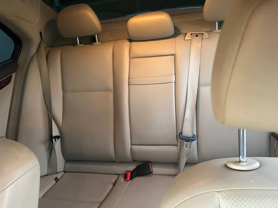 2013 Mercedes-Benz W204 C-Class - Image 13 of 19