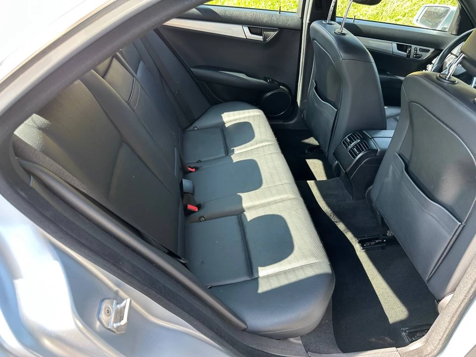 2013 Mercedes-Benz W204 C-Class - Image 14 of 19