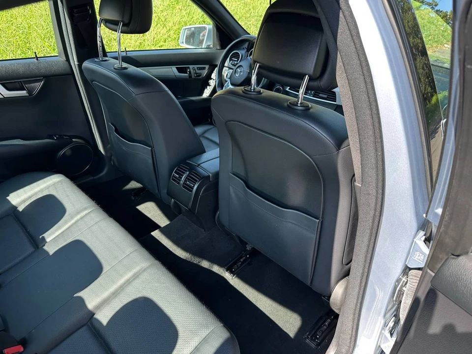 2013 Mercedes-Benz W204 C-Class - Image 15 of 19
