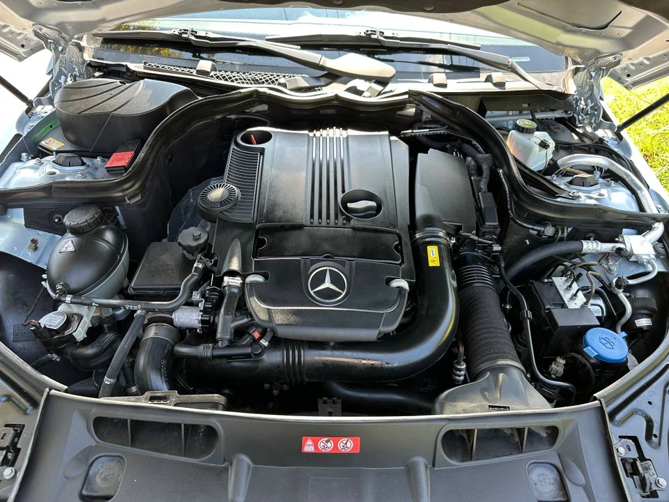 2013 Mercedes-Benz W204 C-Class - Image 19 of 19