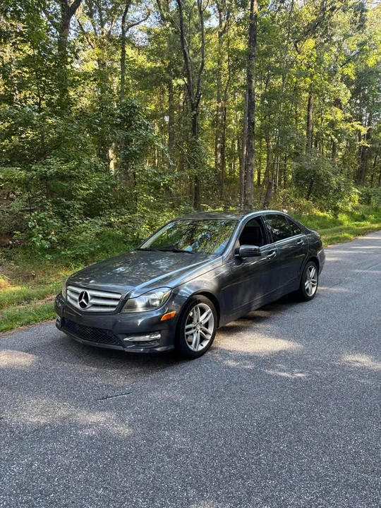 2013 Mercedes-Benz W204 C-Class - Image 2 of 16