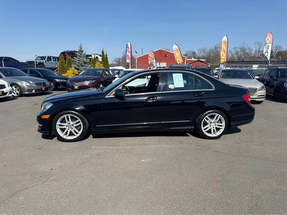 2013 Mercedes-Benz W204 C-Class - Image 8 of 20