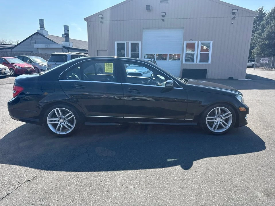 2013 Mercedes-Benz W204 C-Class - Image 4 of 20