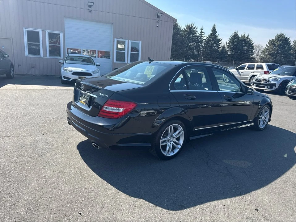 2013 Mercedes-Benz W204 C-Class - Image 5 of 20