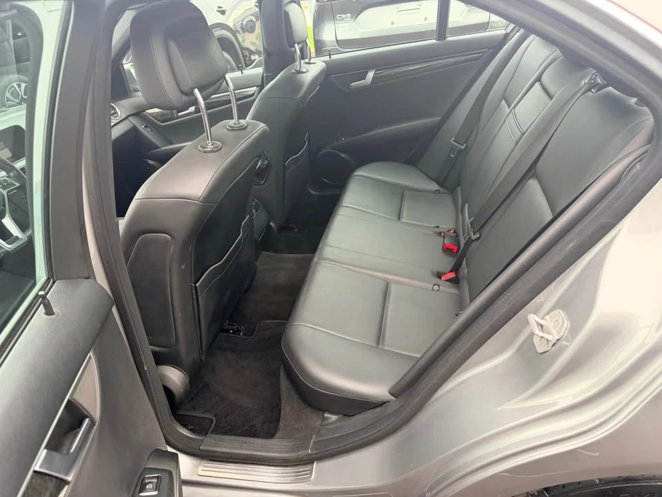 2013 Mercedes-Benz W204 C-Class - Image 11 of 18