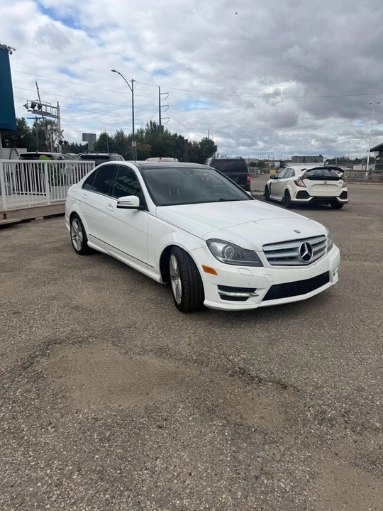 2013 Mercedes-Benz W204 C-Class - Image 2 of 11