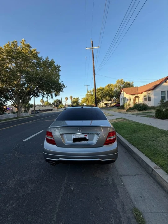 2013 Mercedes-Benz W204 C-Class - Image 2 of 7