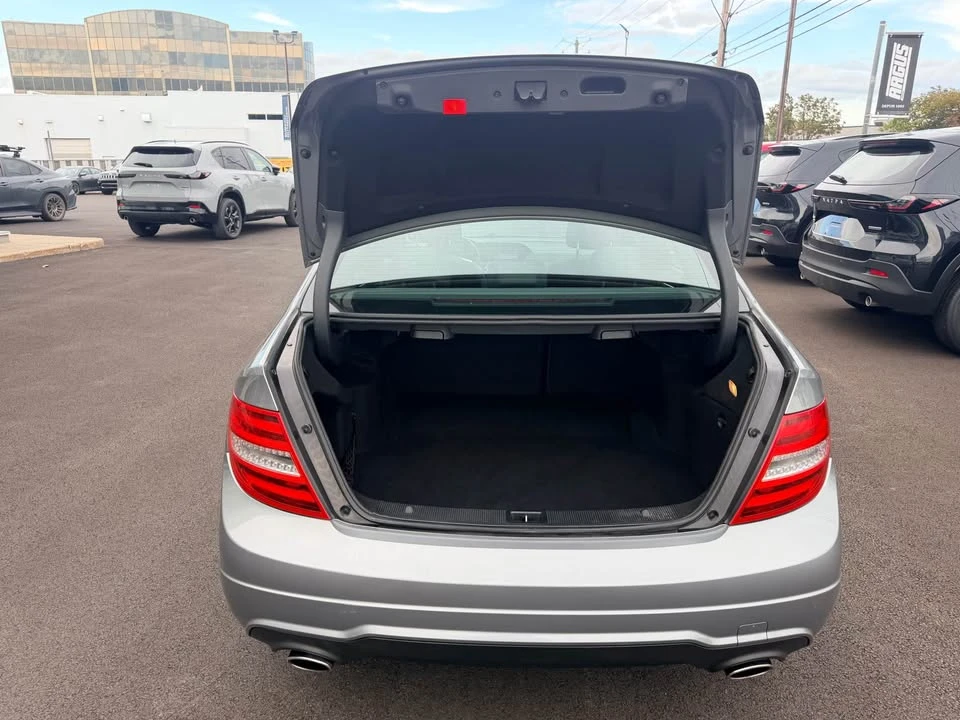 2013 Mercedes-Benz W204 C-Class - Image 12 of 18